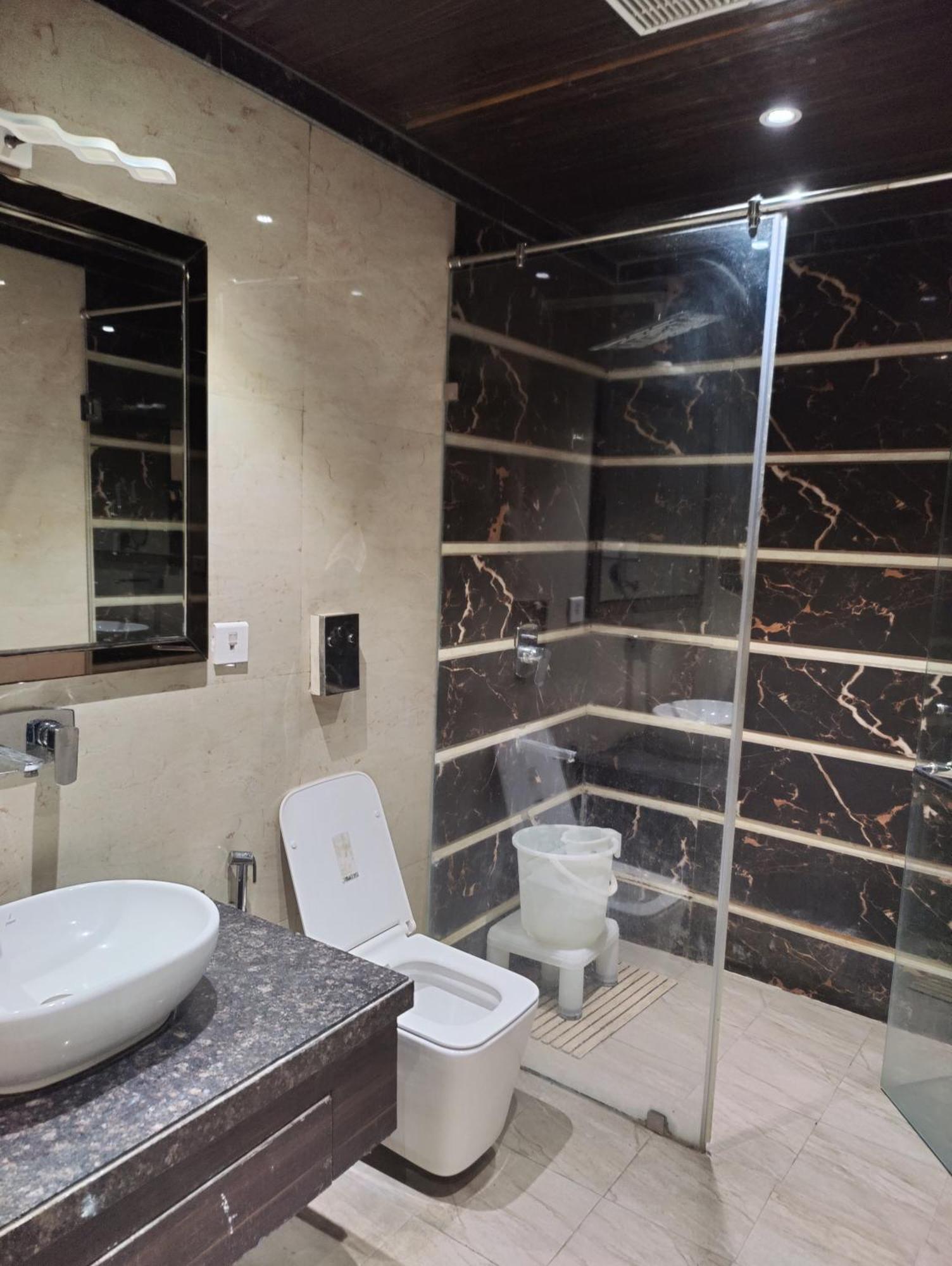 Hotel Sanjay Galaxy,Kanpur Eksteriør billede